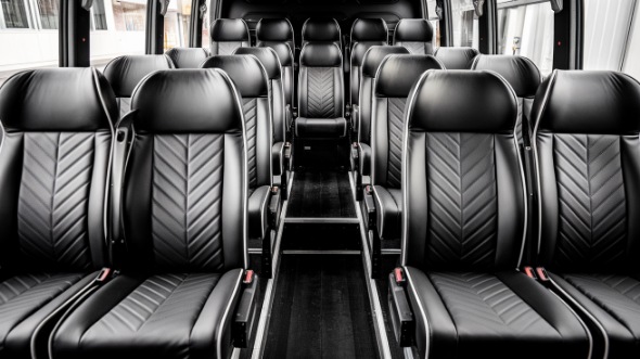 18 passenger minibus rental
